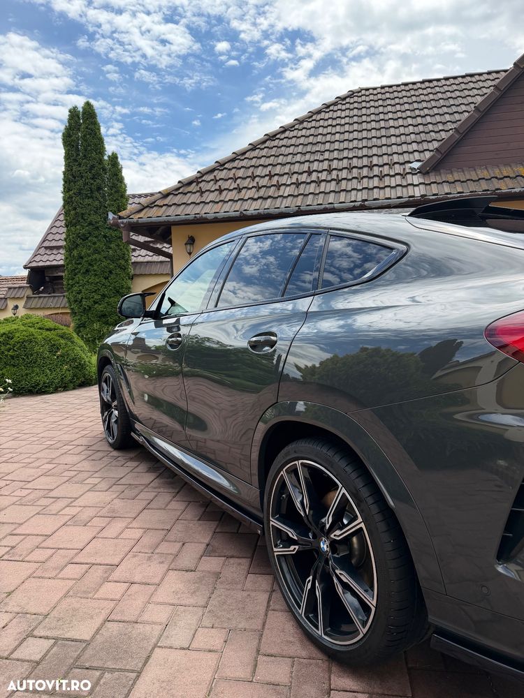 BMW X6 xDrive40i AT MHEV - 33