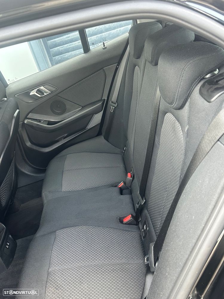 BMW 116 d Corporate Edition M - 24