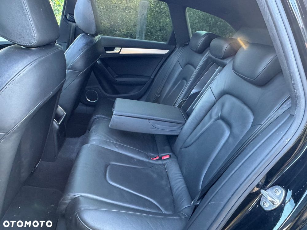 Audi A4 Avant 3.2 FSI quattro Ambiente - 26
