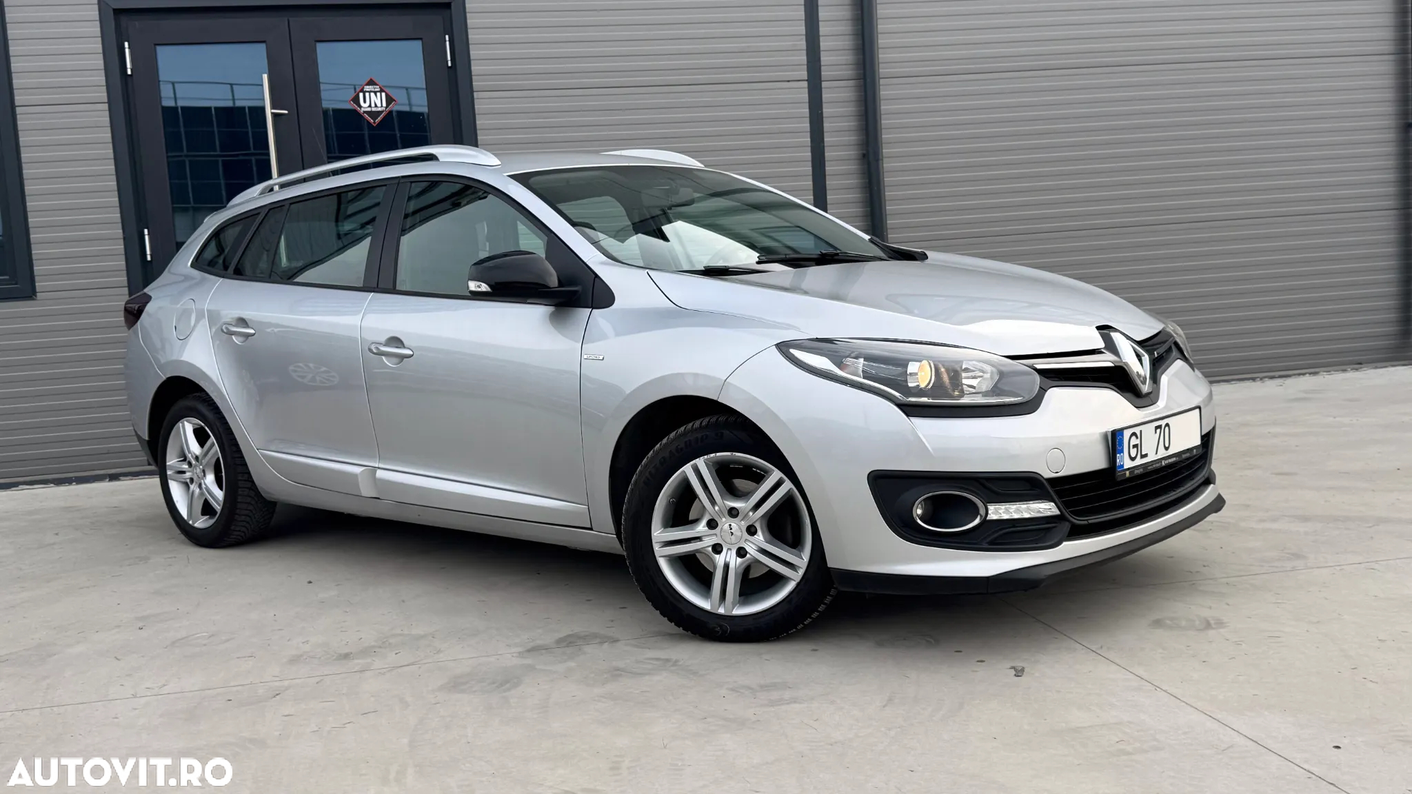 Renault Megane dCi 110 FAP LIMITED - 3