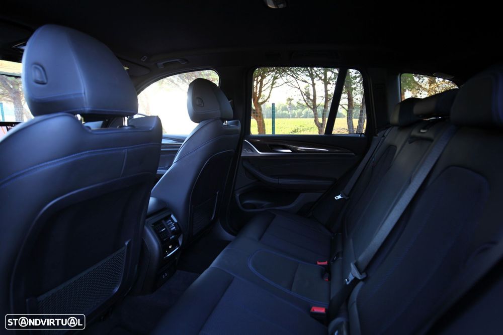 BMW X3 20 d xDrive Pack M - 30