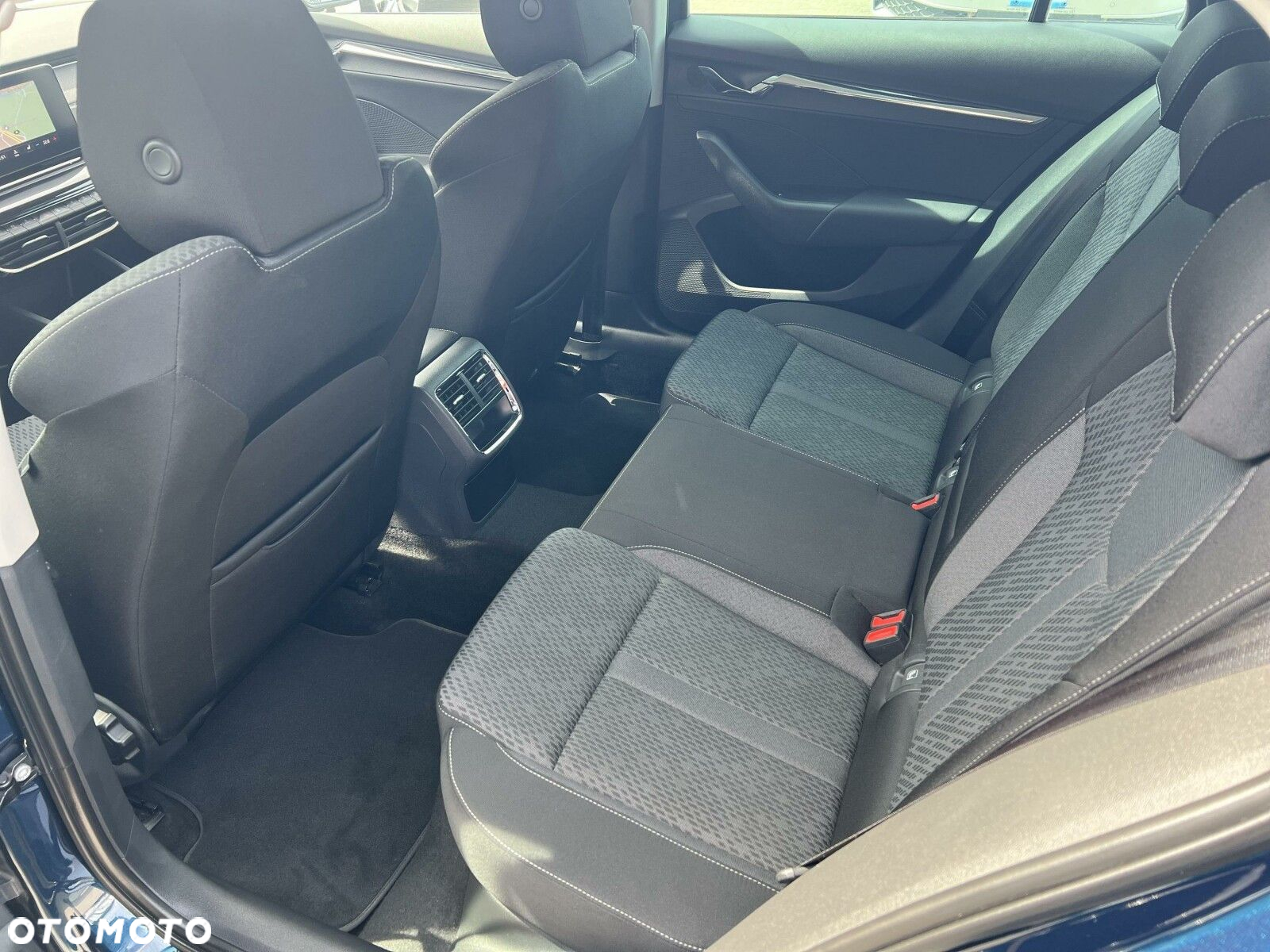 Skoda Octavia 2.0 TDI SCR Style DSG - 11