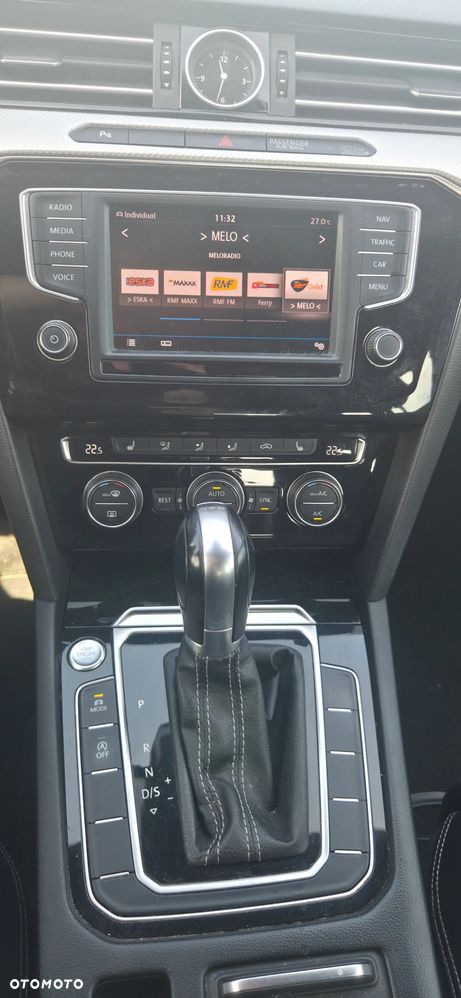 Volkswagen Passat - 14