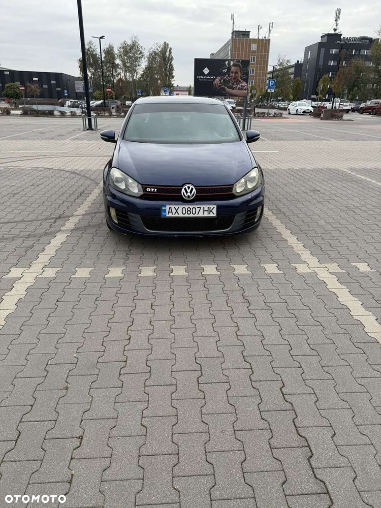 Volkswagen Golf ver-2-0-tsi-bmt-gti-dsg - 16