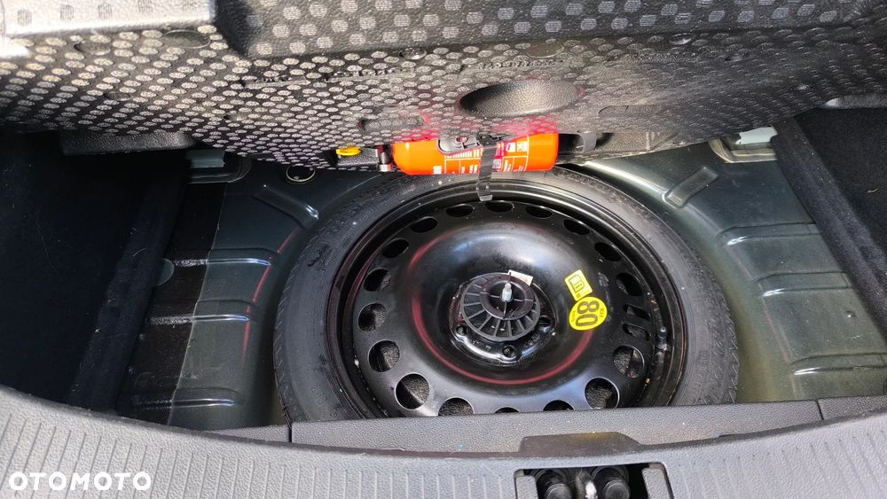 Opel Astra 1.4 Turbo - 8