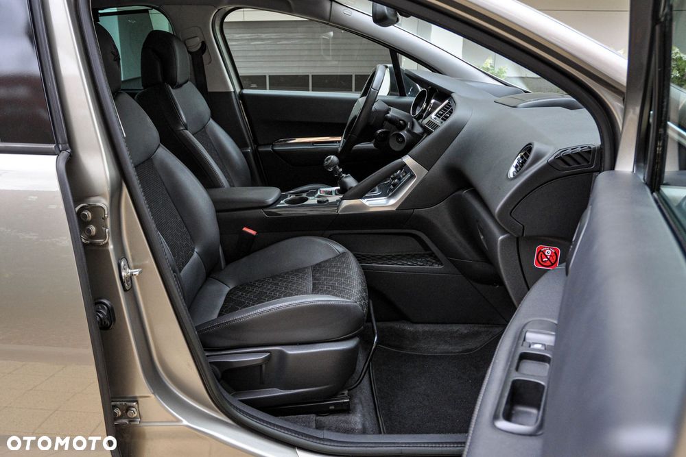 Peugeot 3008 - 11
