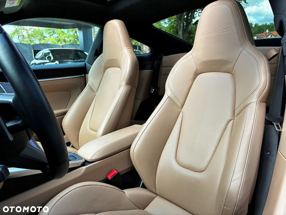 Porsche 911 - 21