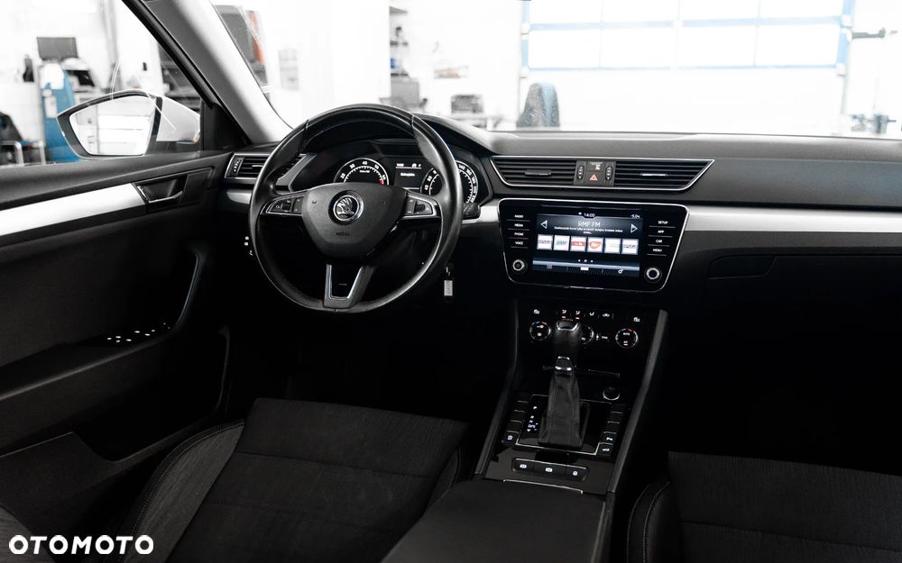 Skoda Superb 1.5 TSI ACT Ambition DSG - 4