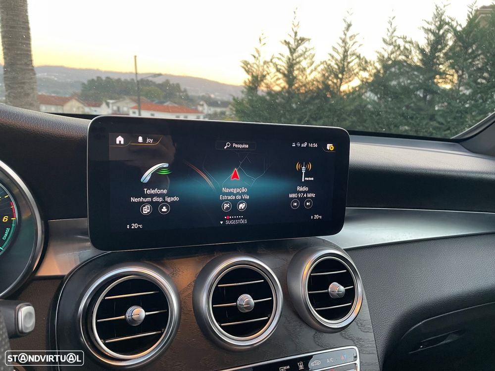 Mercedes-Benz GLC 300 de Coupe 4Matic 9G-TRONIC AMG Line - 30