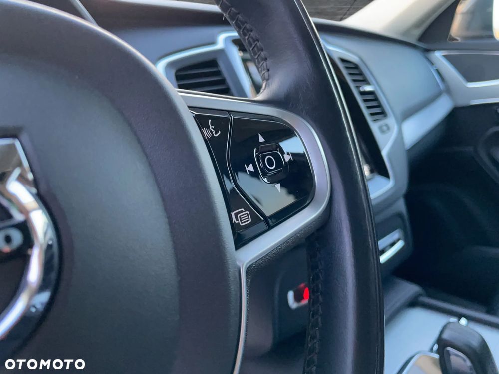 Volvo XC 90 B5 B AWD Inscription - 19
