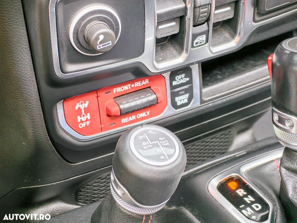Jeep Wrangler 2.0 Turbo AT8 Rubicon - 34