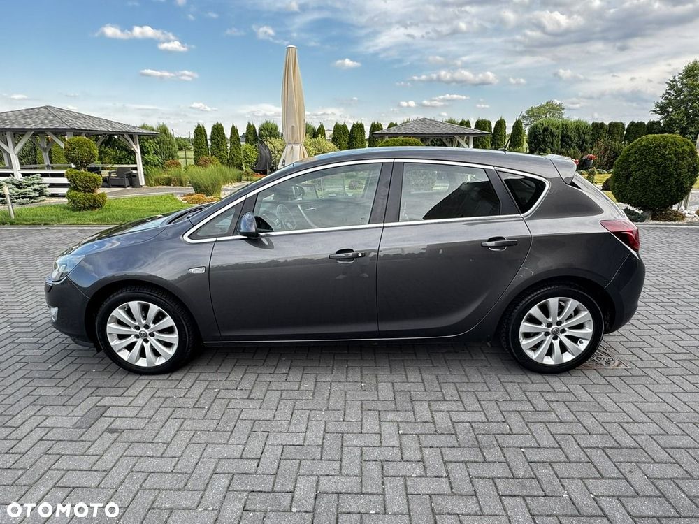 Opel Astra - 9
