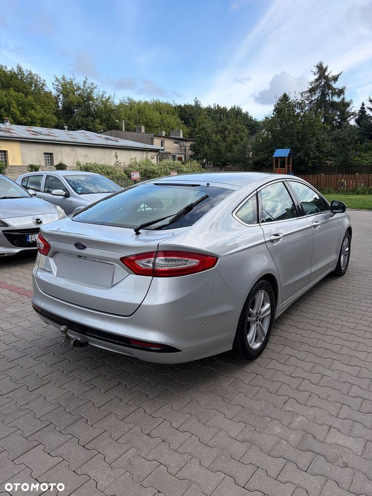 Ford Mondeo 2.0 TDCi Trend PowerShift - 11