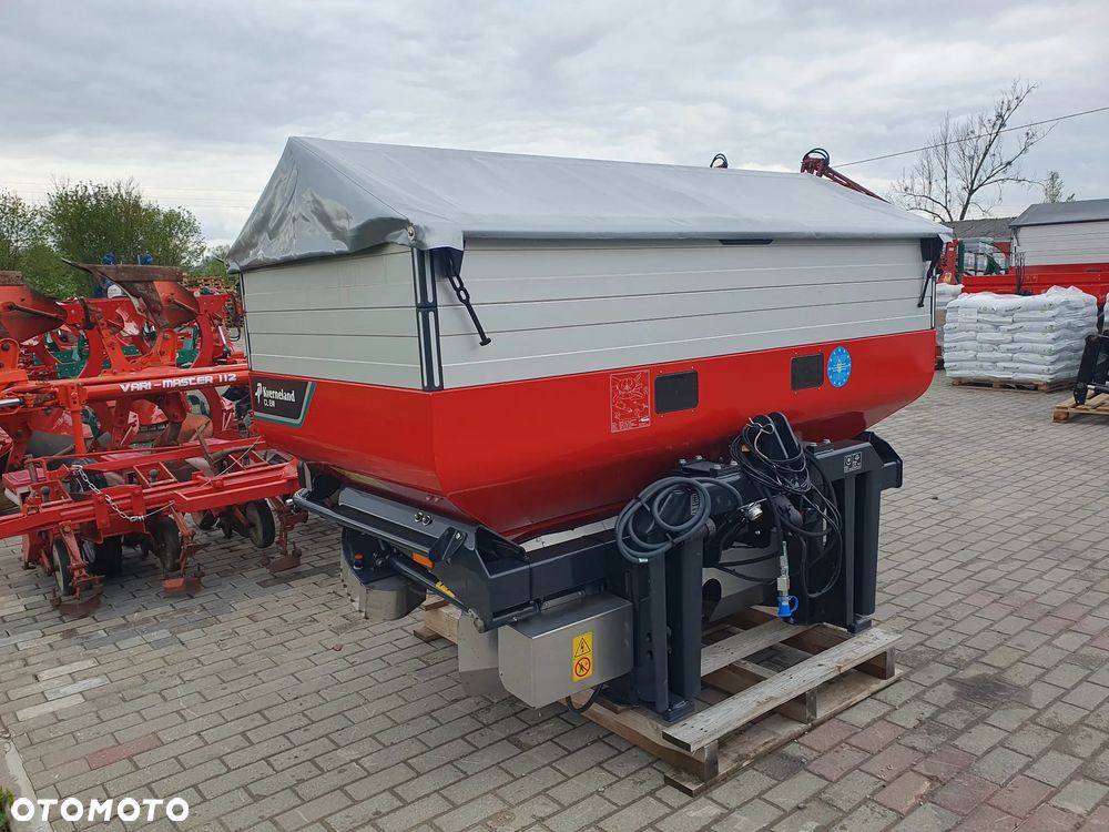 Kverneland Rozsiewacz z wagą Exacta CL EW 2000 L, komputer , antena