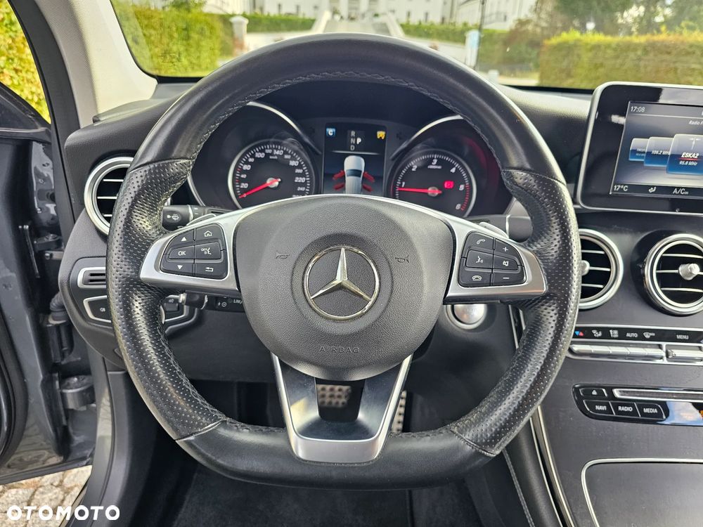 Mercedes-Benz GLC - 16
