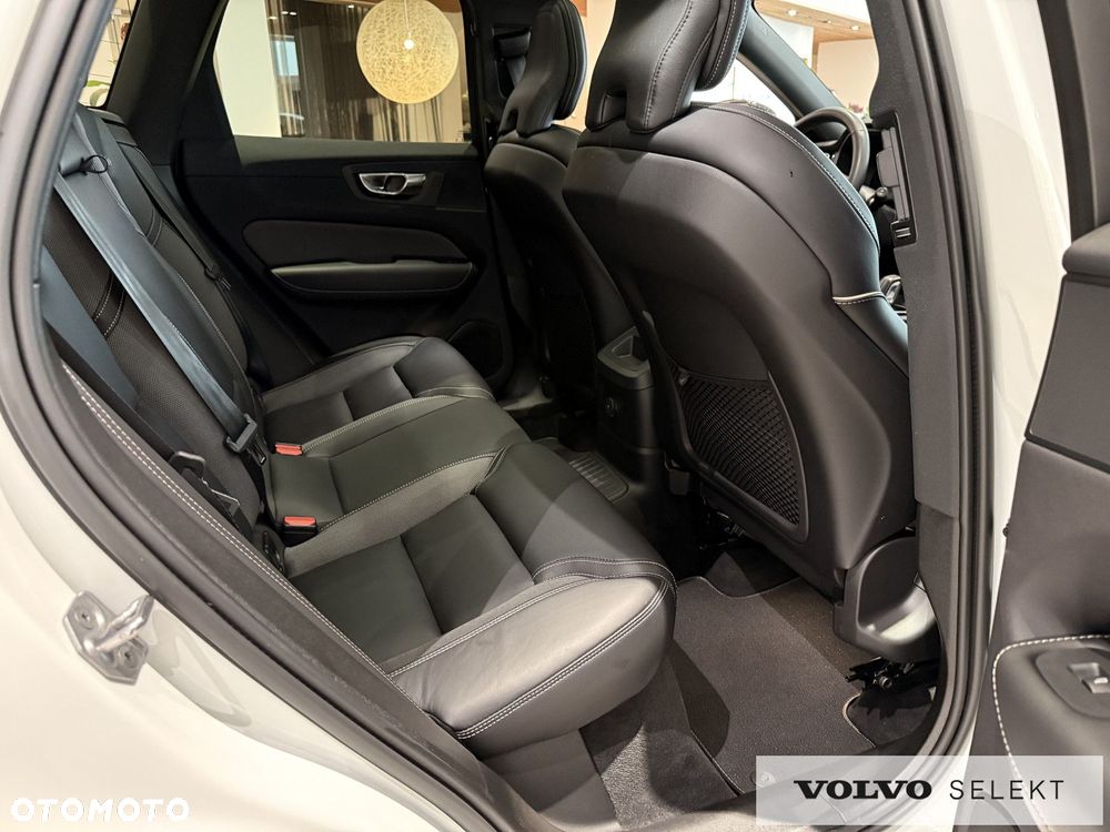 Volvo XC 60 - 31