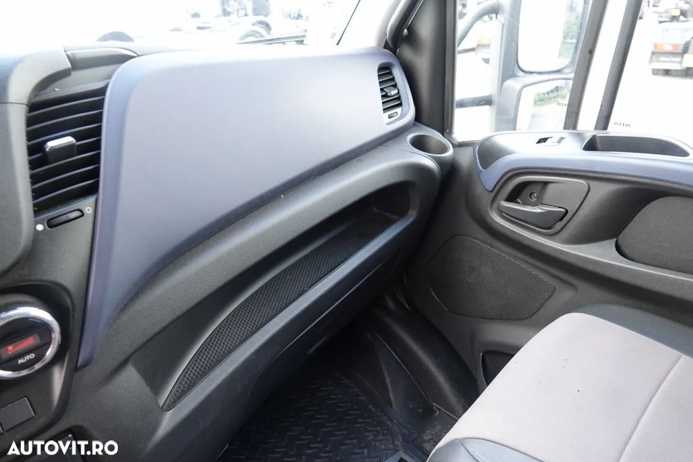 Iveco DAILY 72-NP / CONTAINER 6,2 m / HI-MATIC / ELEVATOR 1.000 KG / RULOU / GVWR 7.200 KG / IMPORTAT - 33