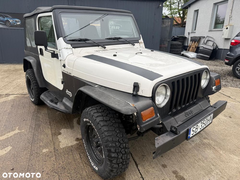 Jeep Wrangler - 3
