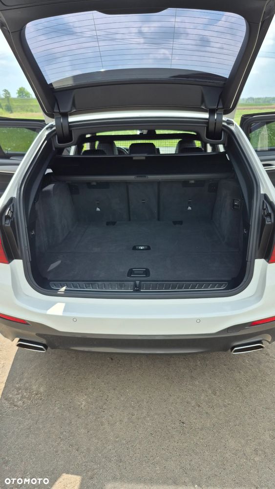 BMW Seria 5 - 34