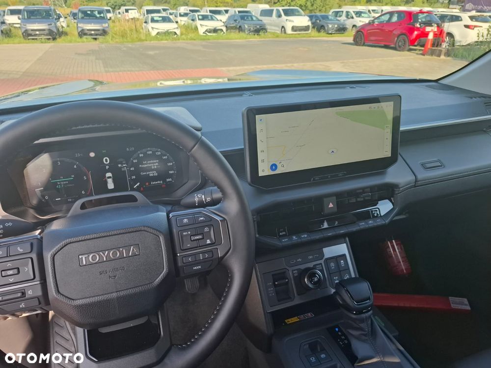 Toyota Hilux 2.8 D-4D mHEV Double Cab Executive 4x4 - 6