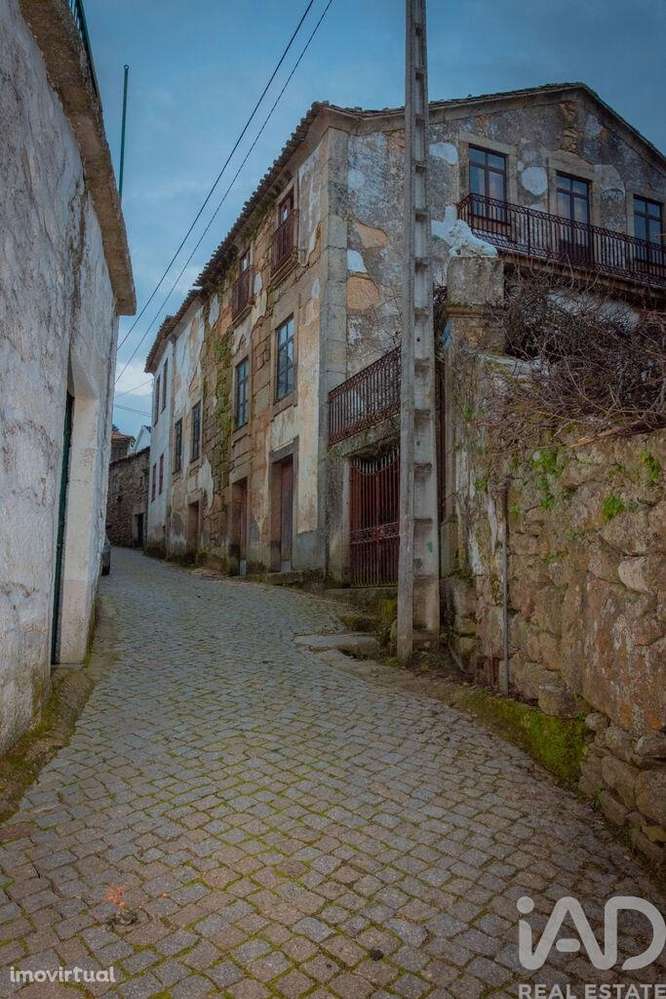 Prédio T6 em Longa de 763,00 m2 - Grande imagem: 2/30