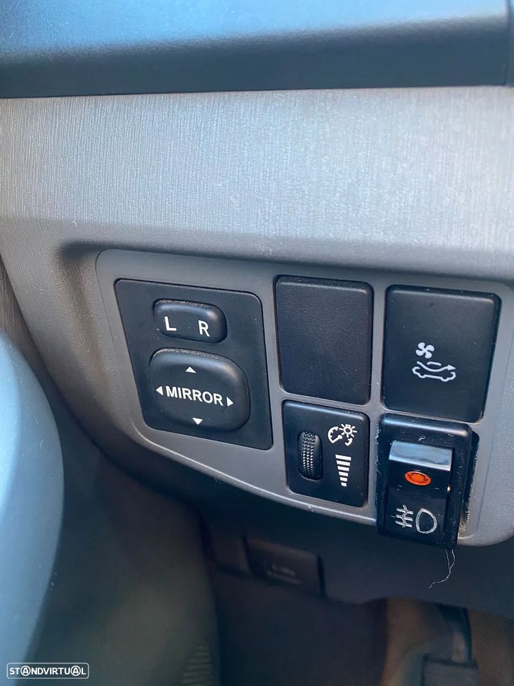 Toyota Prius 1.8 Premium+Pele+GPS - 14