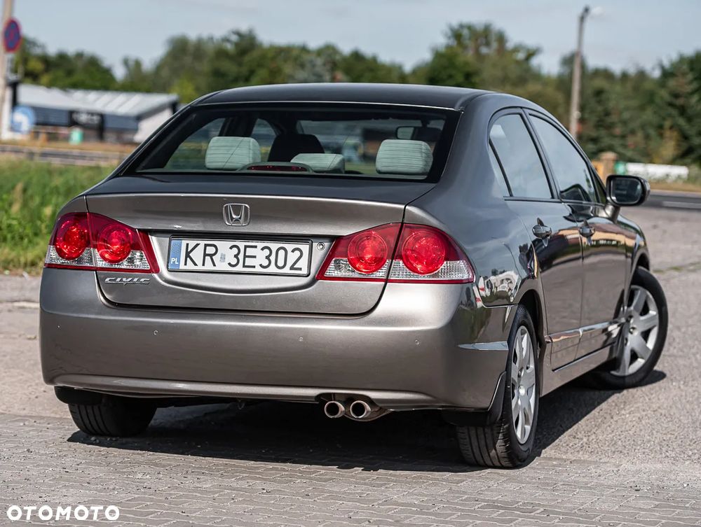 Honda Civic - 12