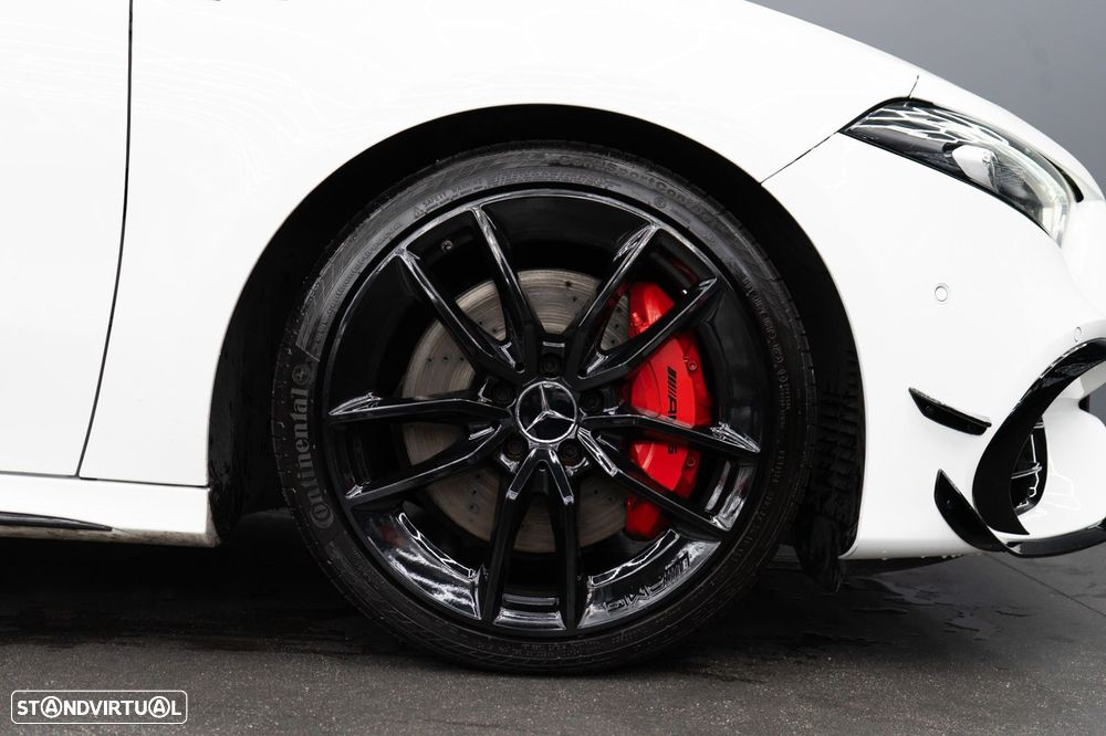 Mercedes-Benz A 35 AMG 4Matic - 12