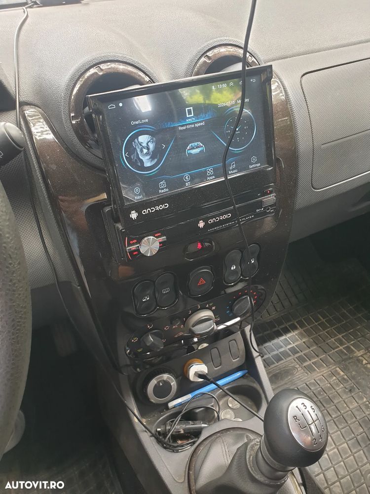 Dacia Duster 1.6 4x4 - 7