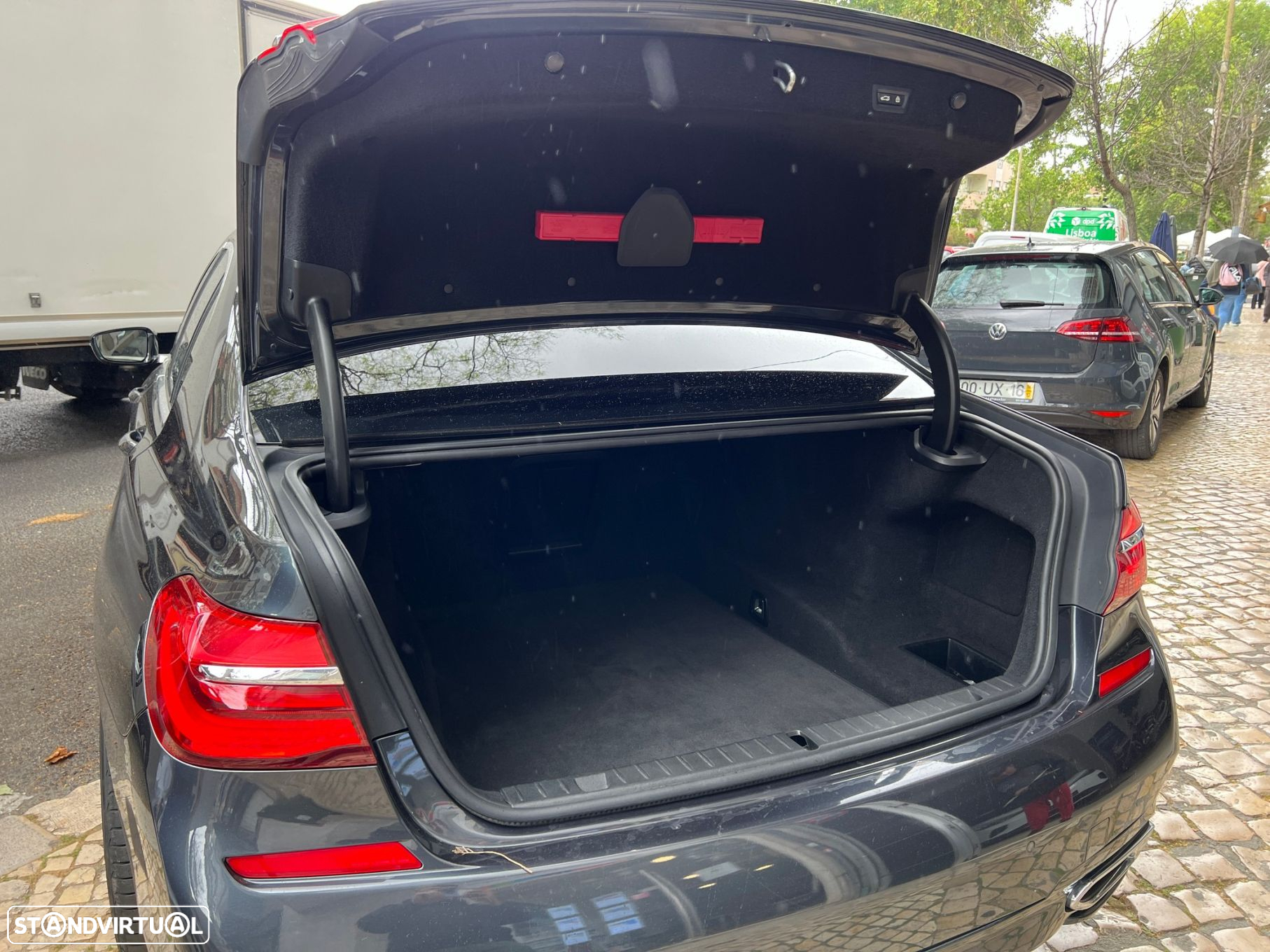 BMW 750 d xDrive - 23
