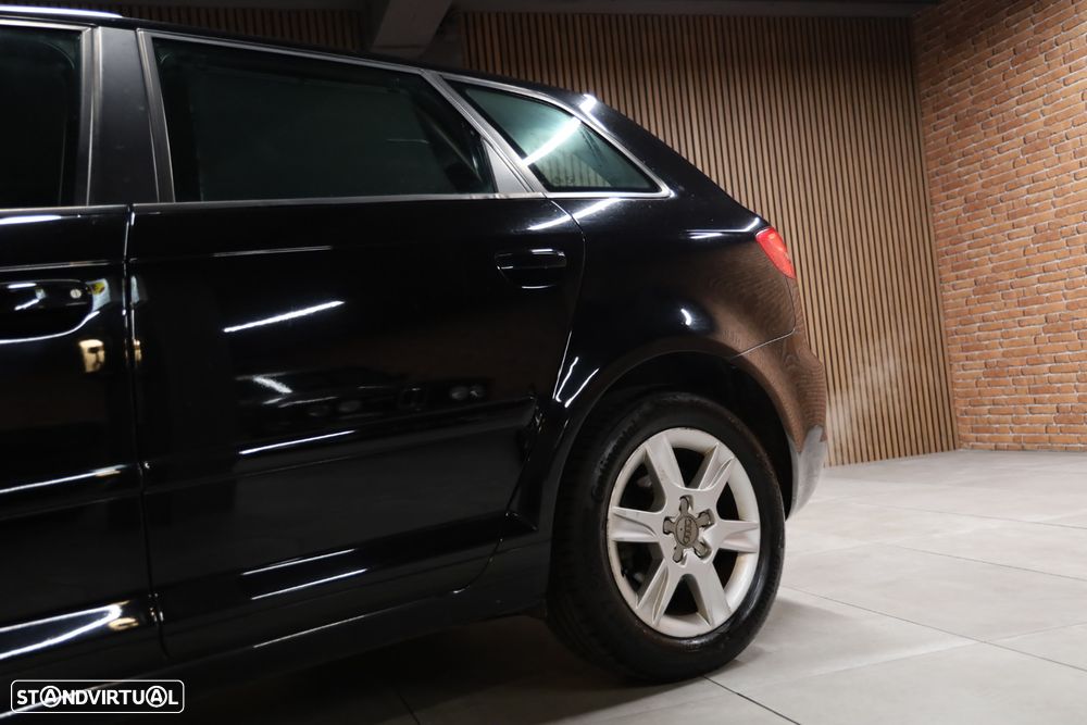 Audi A3 Sportback 2.0 TDi Sport - 4