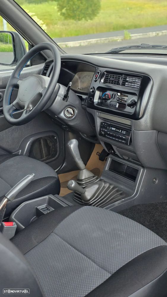 Mitsubishi L200 2.5 TD - 12