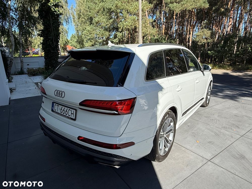 Audi Q7 - 12