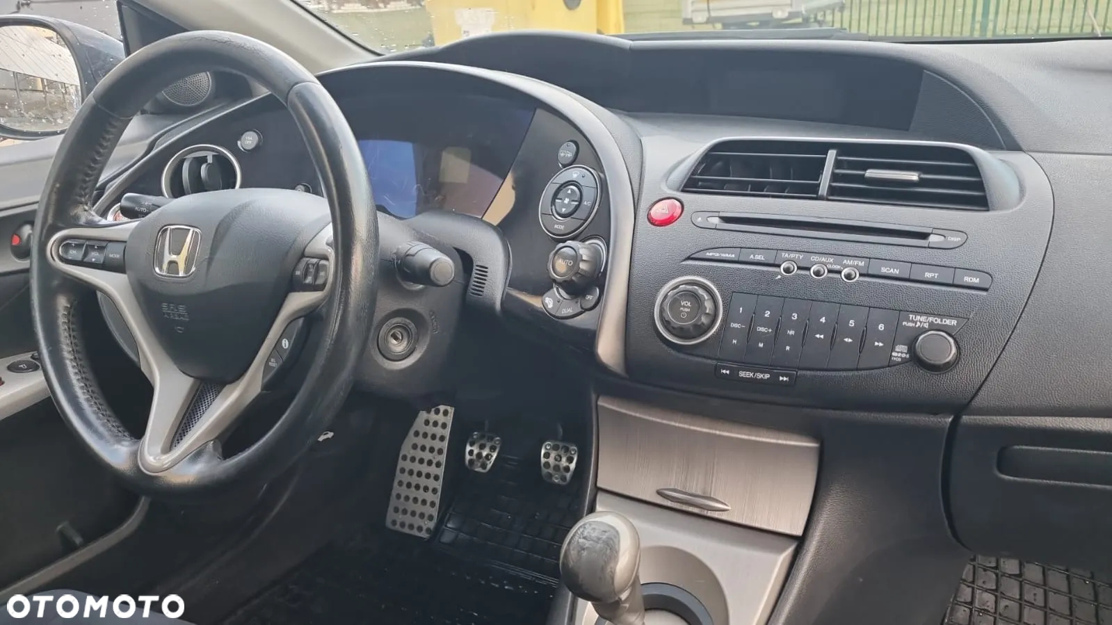 Honda Civic 1.8 Comfort - 9