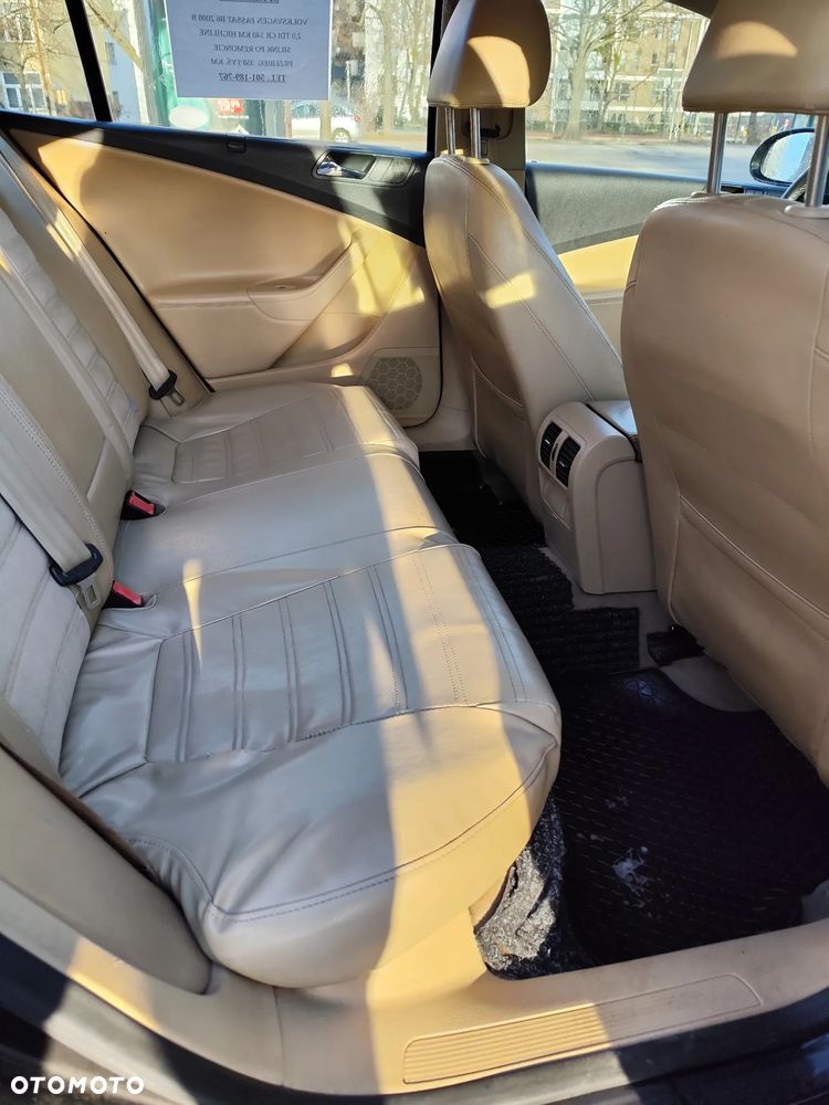 Volkswagen Passat 2.0 TDI DPF Highline - 5