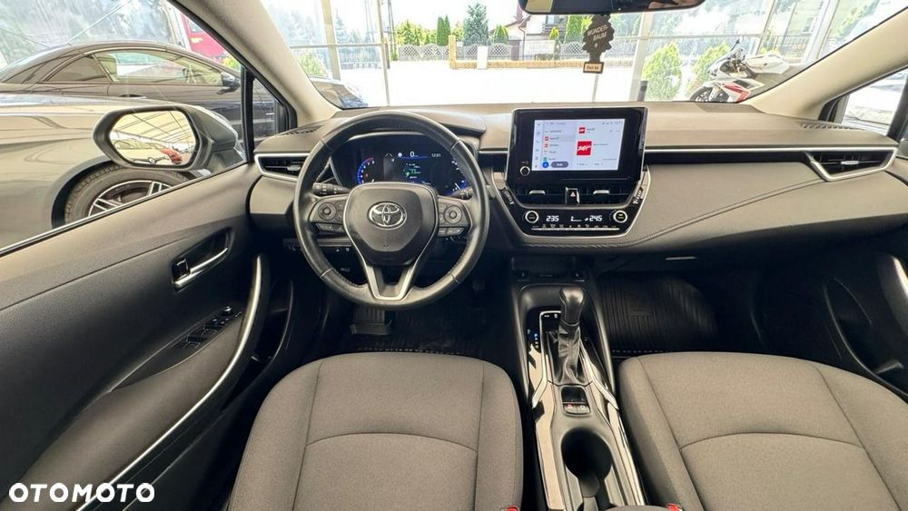 Toyota Corolla - 26