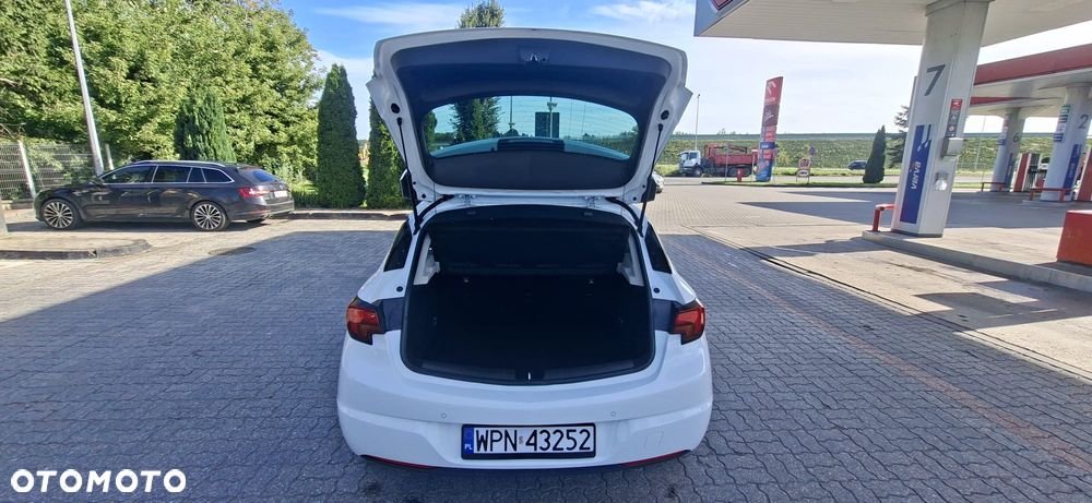 Opel Astra 1.4 Turbo Start/Stop Dynamic - 27