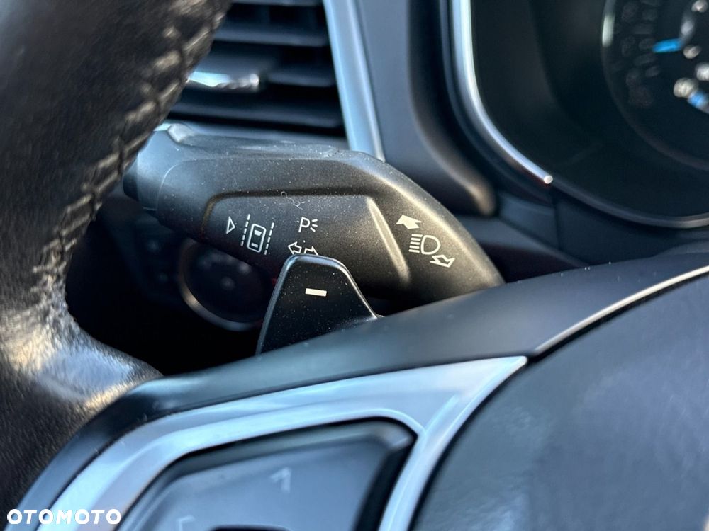 Ford Mondeo - 20