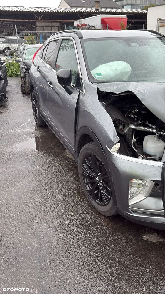 Mitsubishi Eclipse Cross 1.5 T GPF Intense Plus CVT - 1