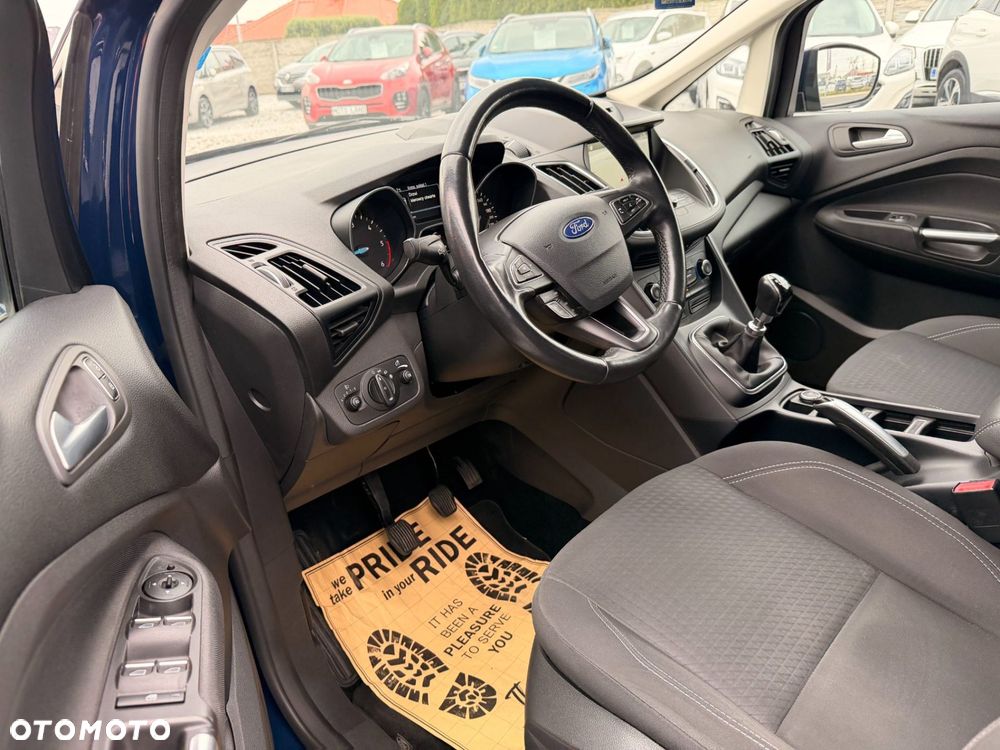 Ford C-MAX - 11