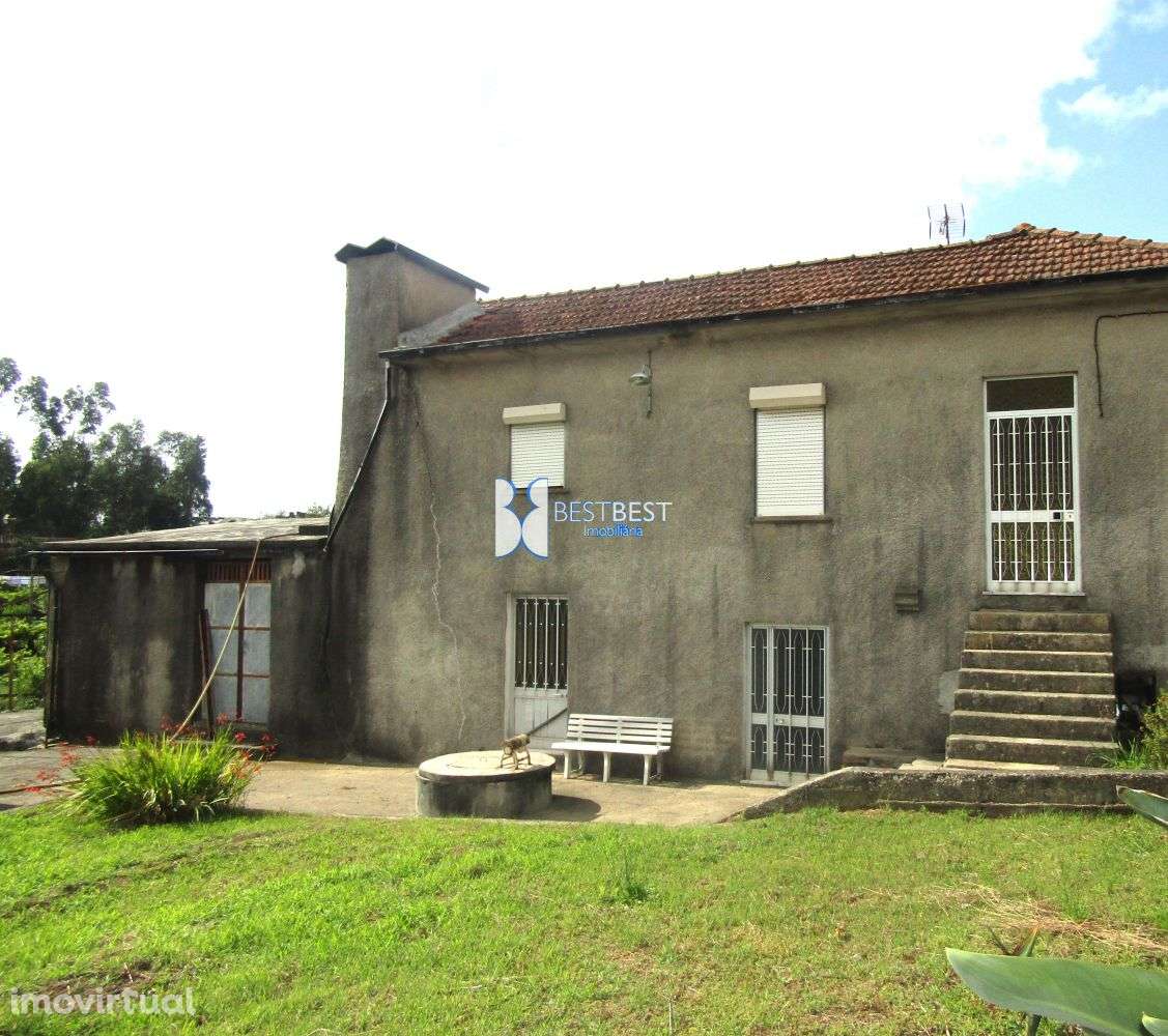 DUAS MORADIAS PARA RESTAURO,MAIS  TERRENO ( 3 ART.MATRICIAIS ),JUNTO C - Grande imagem: 5/47