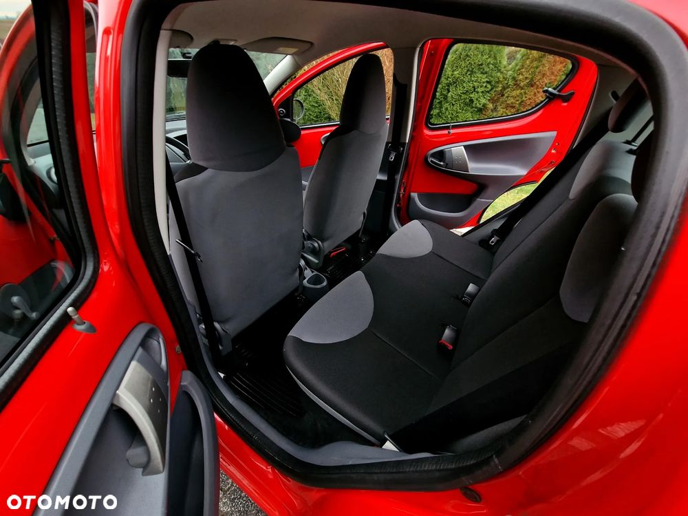 Peugeot 107 1.0 U Move - 17