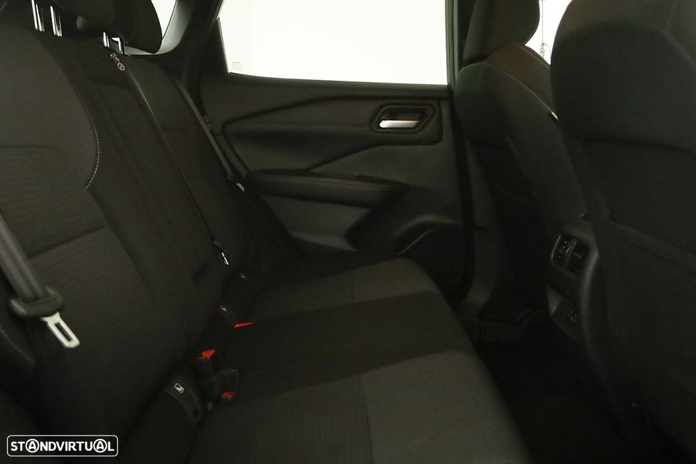 Nissan Qashqai 1.3 DIG-T N-Connecta LED Xtronic - 22