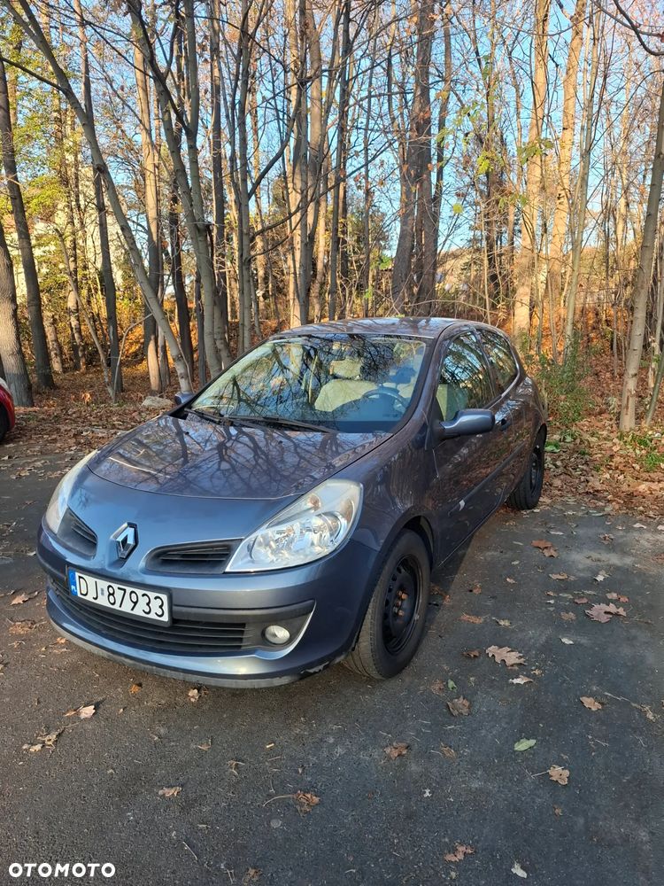 Renault Clio 1.6 16V Expression - 2