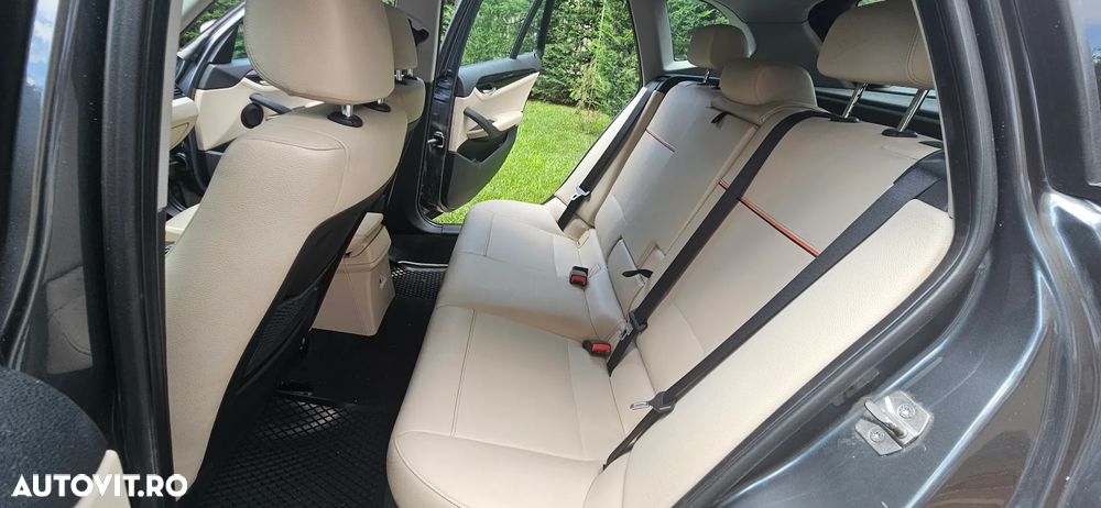 BMW X1 - 13