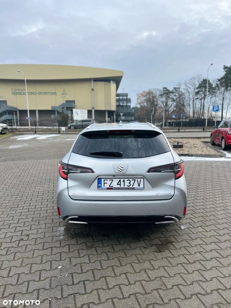 Suzuki Swace 1.8 Hybrid Elegance CVT - 16