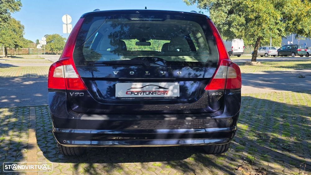 Volvo V70 2.0 D Summum - 6