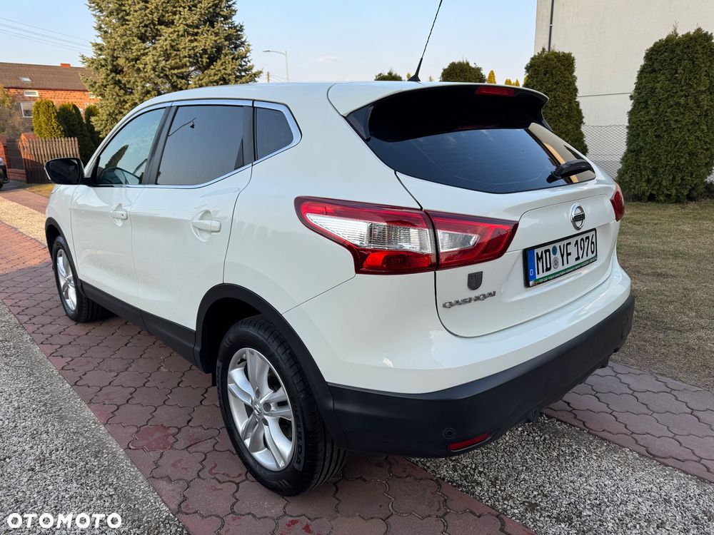 Nissan Qashqai 1.2 DIG-T N-Vision - 7