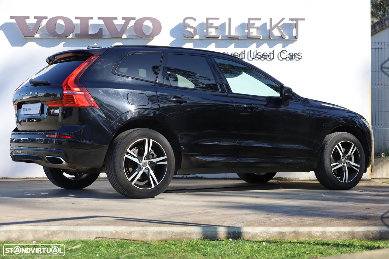 Volvo XC 60 2.0 T6 PHEV R-Design AWD - 27