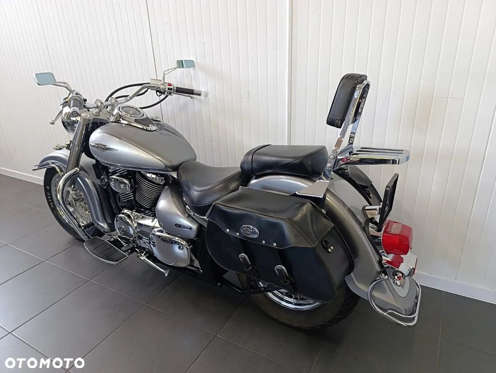 Suzuki VL 800 Volusia - Boulevard C50 - 8